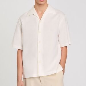 Forever 21. Men's Cream Short Sleeve Button Down Shirt. Size XXL. NWT.